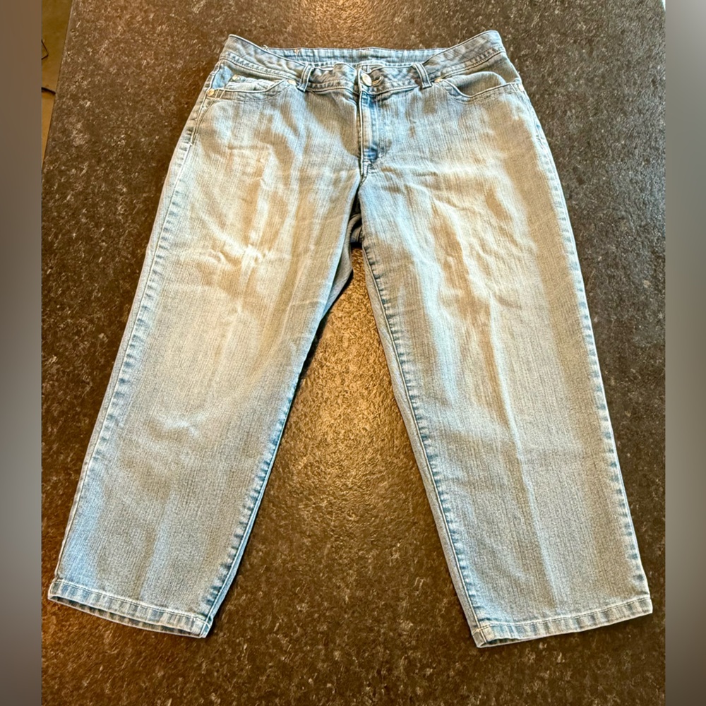 Style & Co. Sky Blue Cropped Jeans